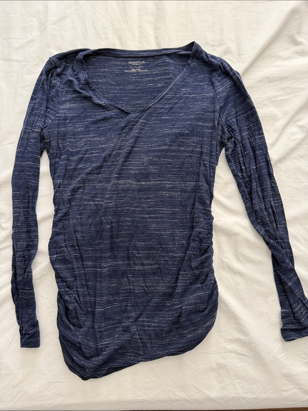 Motherhood Maternity Navy Heathered Long-Sleeve V-Neck Top size xs